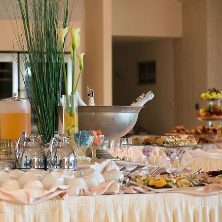 Ambassador Apartments Petrovac Екстер'єр фото