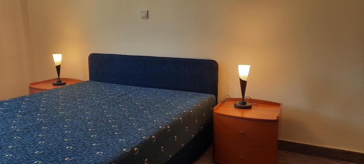 Ambassador Apartments Petrovac Екстер'єр фото