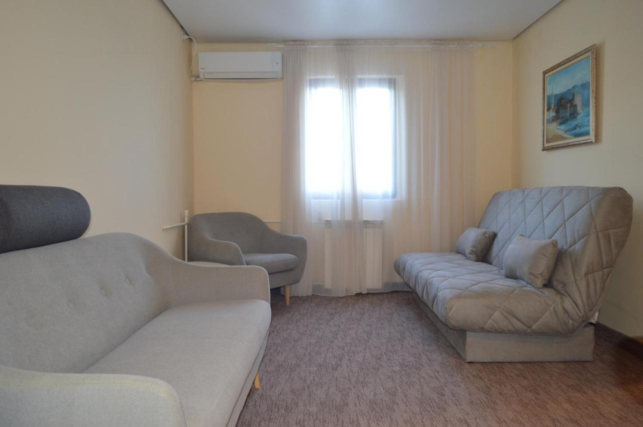 Ambassador Apartments Petrovac Екстер'єр фото